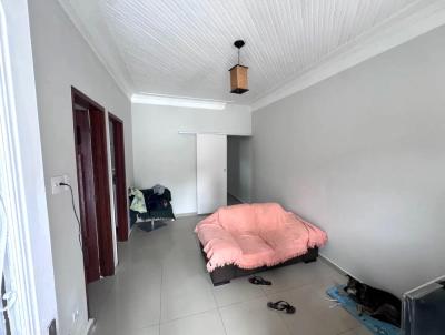 Casa para Venda, em Santos, bairro Macuco, 2 dormitórios, 1 banheiro, 2 vagas
