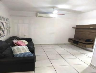 Sobrado para Venda, em São Vicente, bairro Vila São Jorge, 2 dormitórios, 2 banheiros, 1 vaga
